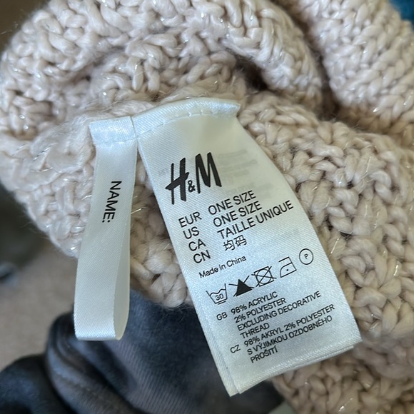 Slouchy Pink Beanie - Picture 3 of 3